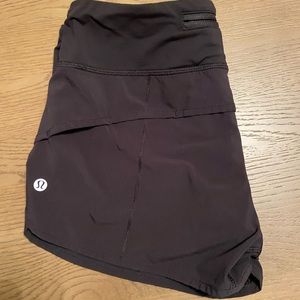 Lululemon Shorts size 6